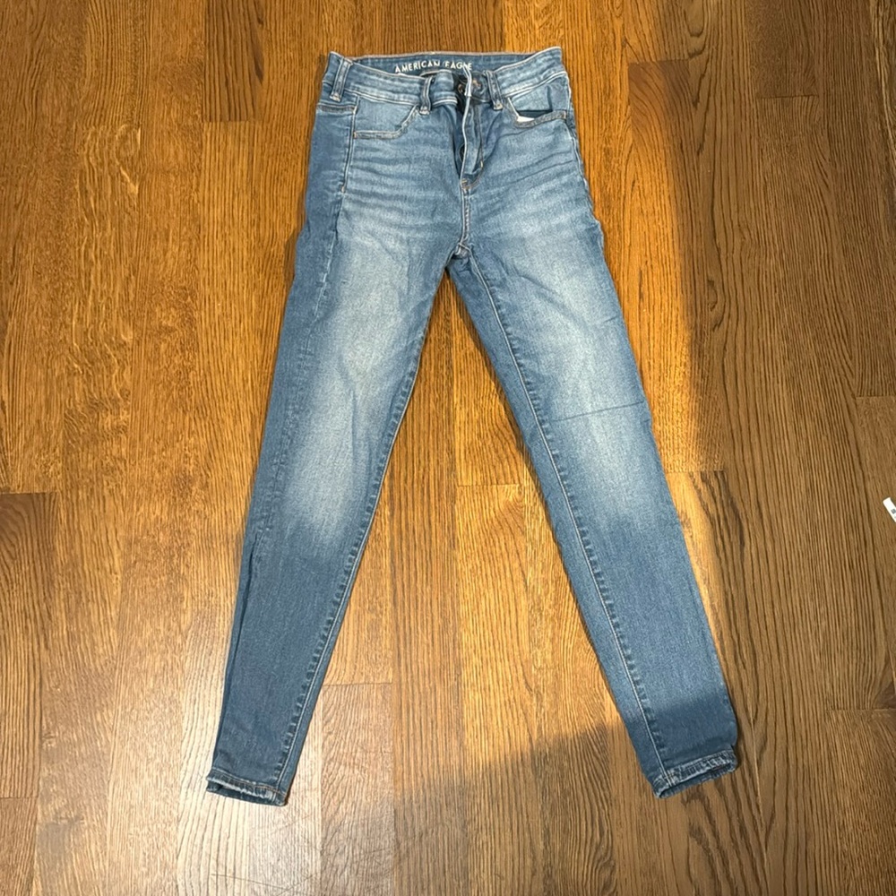 Light-Wash Jeggings